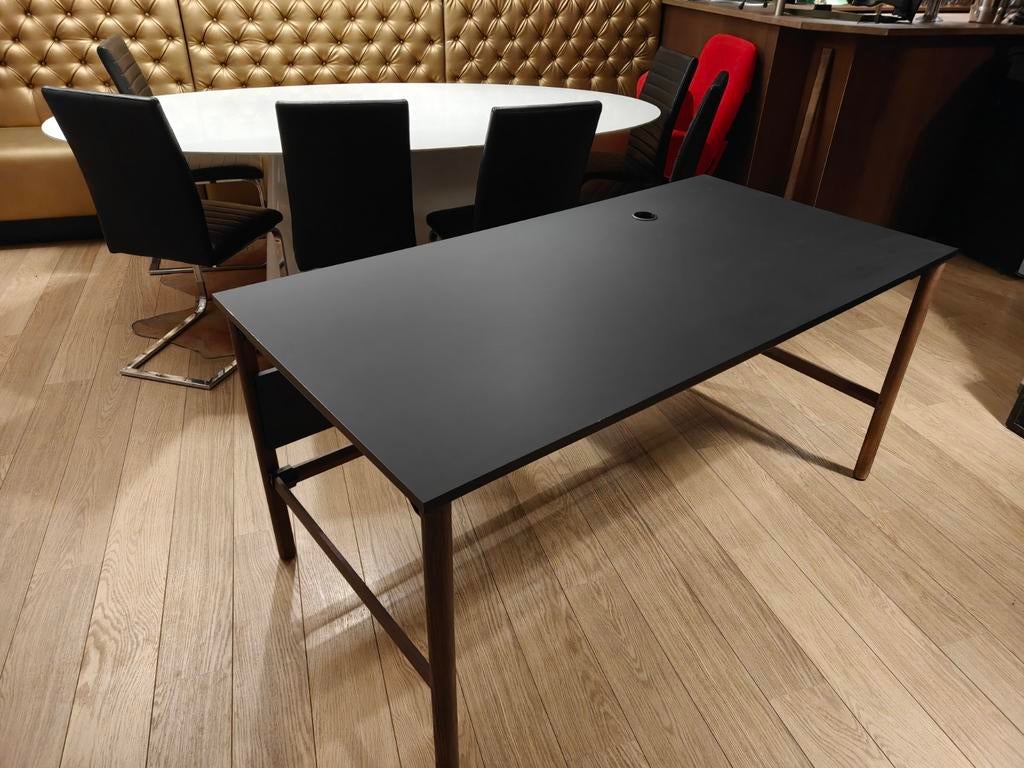 Design bureautafel te koop merk Bulo, Huis en Inrichting, Ophalen of Verzenden, Hout