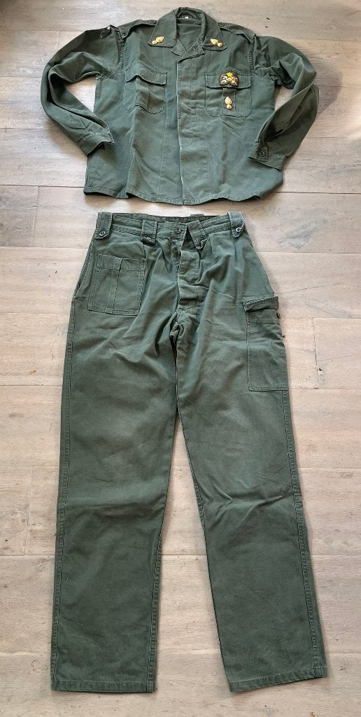 Veste et pantalon d'uniforme militaire ABL de l'armée belge, Collections, Objets militaires | Général, Enlèvement ou Envoi, Armée de terre