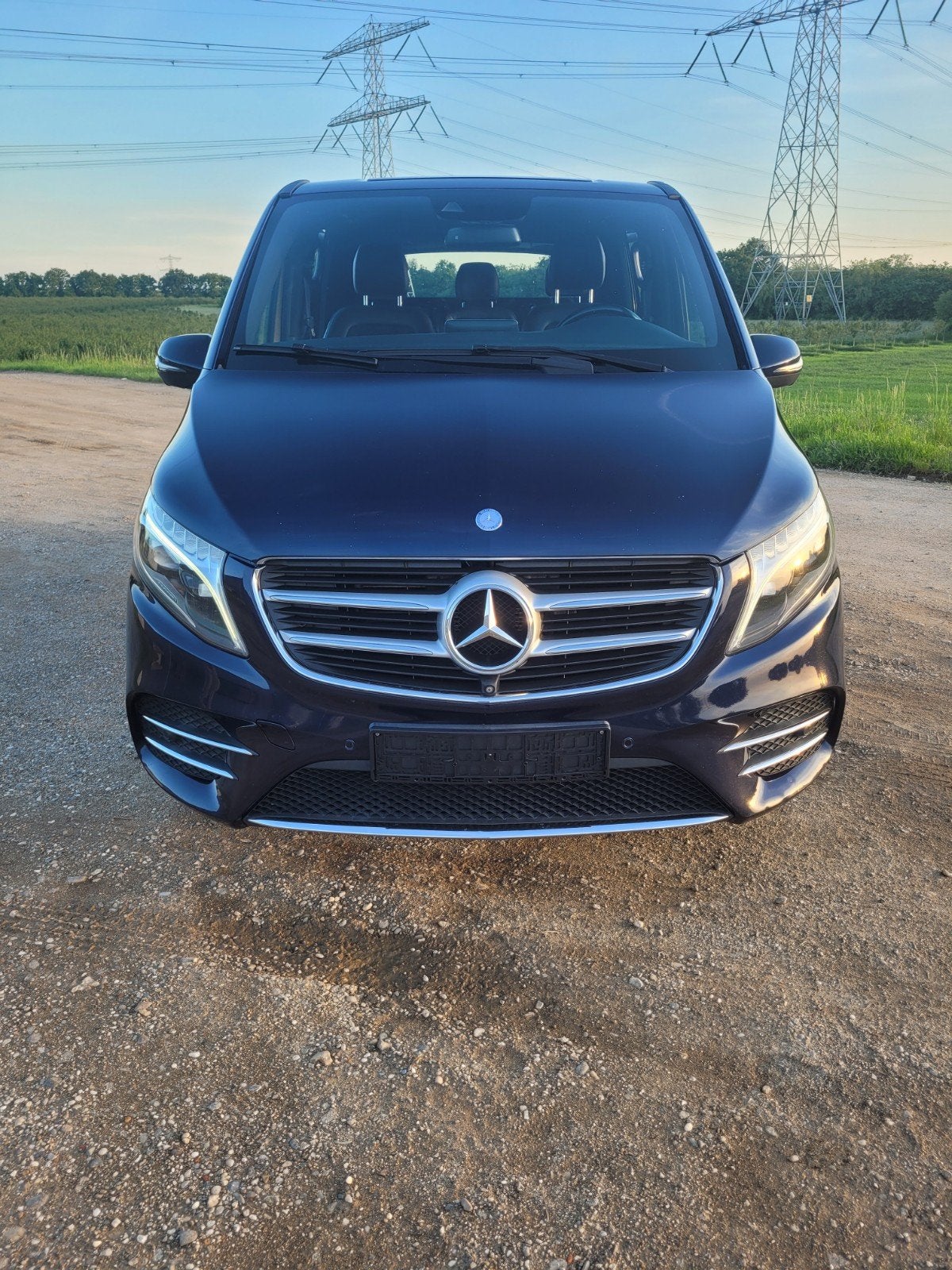 Nederlandse V-klasse 250d AMG-LINE 4-Matic Avantgarde volle, Auto's, Monovolume, 4 cilinders, Blauw, Leder