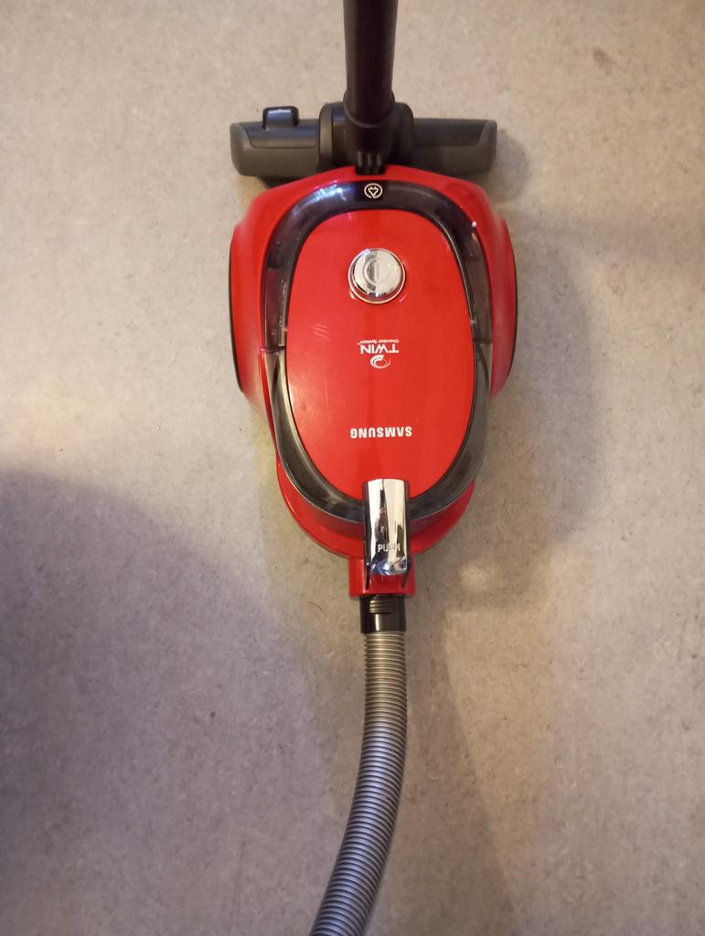 Aspirateur Samsung en bon état, Electroménager, Aspirateurs, Enlèvement, Comme neuf