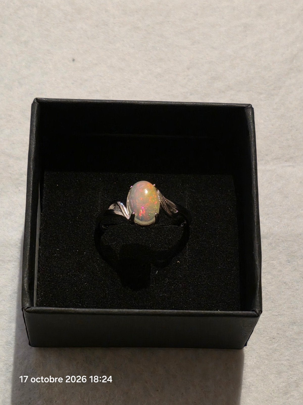 Bague réglable en argent massif avec opale naturelle d'Éthio, Neuf, Enlèvement, Argent, Argent
