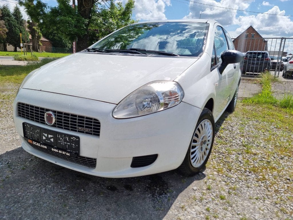 Fiat Punto 2009 3portes 156593km 1.3jtd 70cv pack électr, Auto's, Fiat, Voorwielaandrijving, USB, Stof, 129 g/km