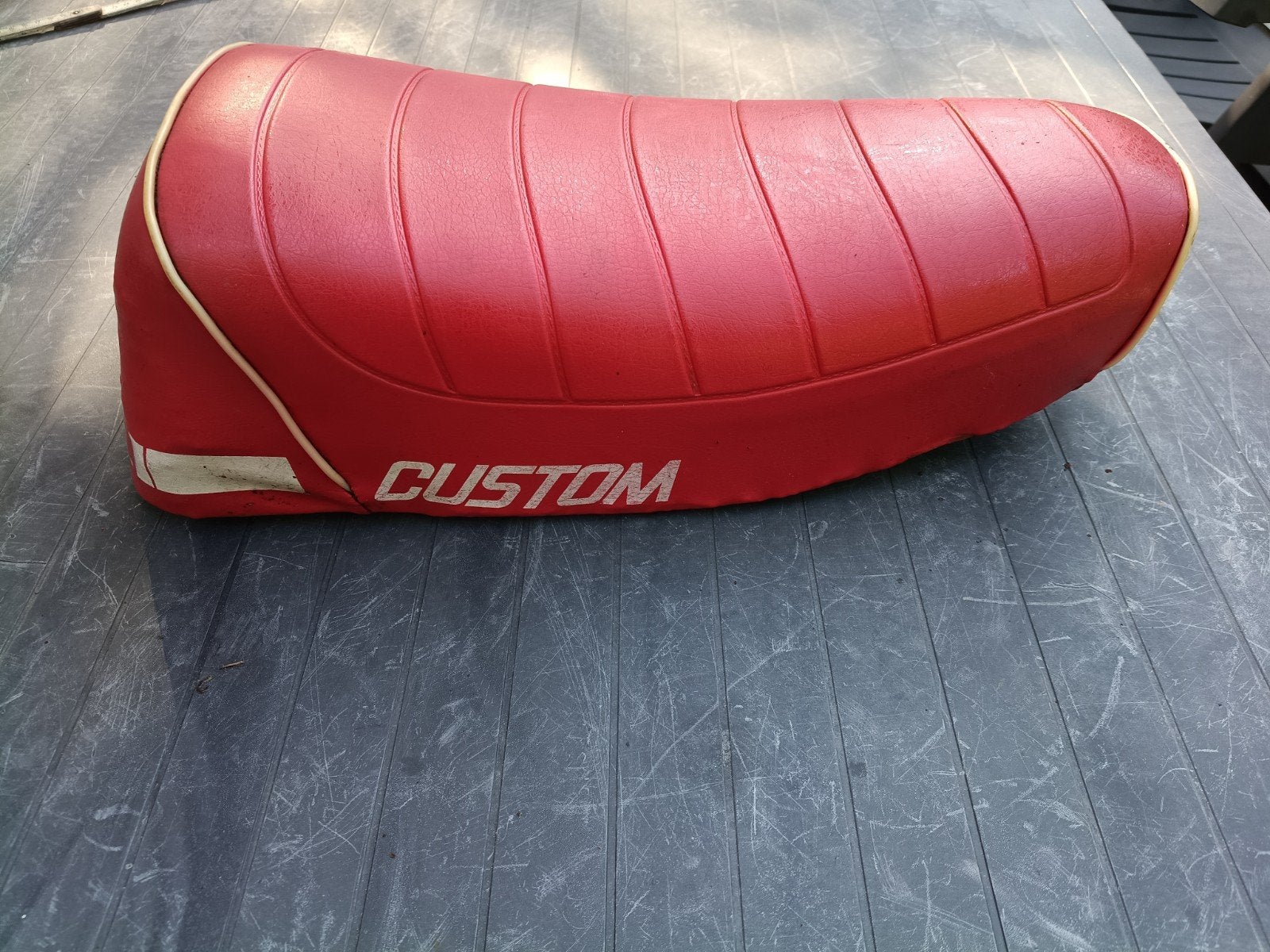 Siège personnalisé original Honda Camino, Vélos & Vélomoteurs, Enlèvement, Selle