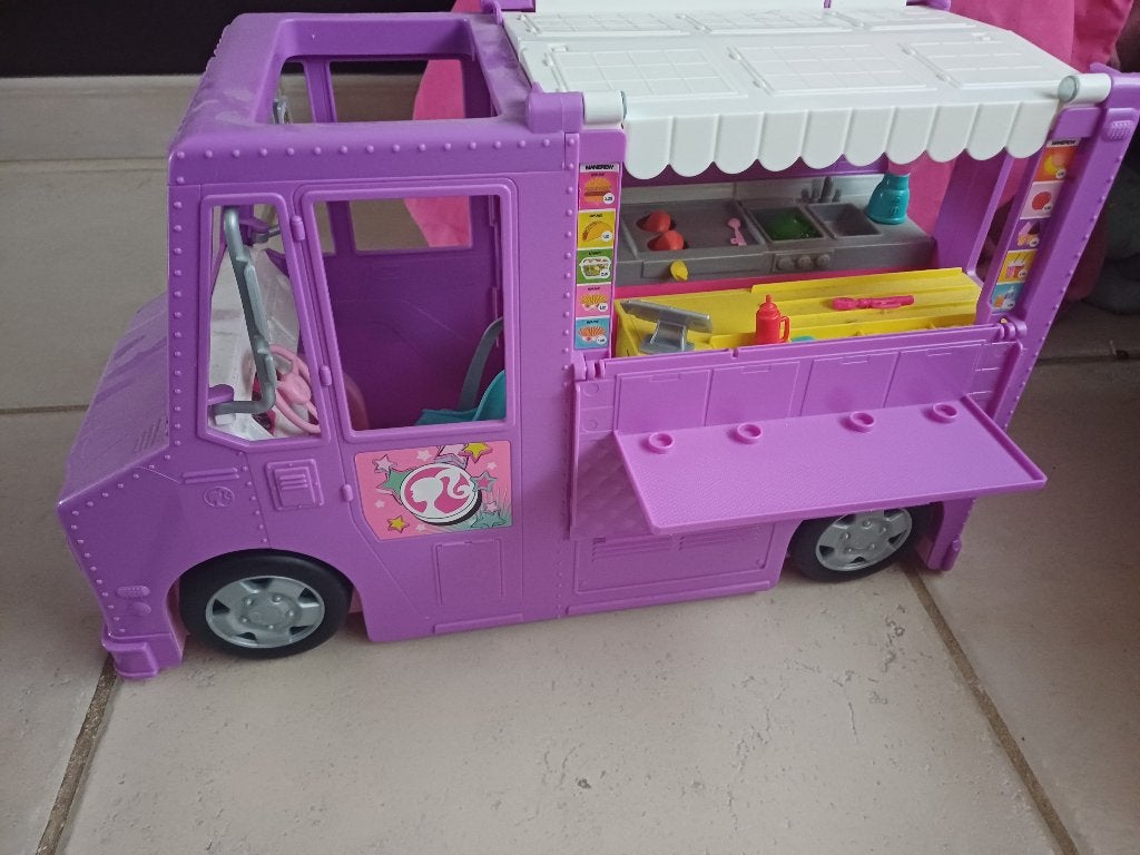 Barbie, Kinderen en Baby's, Speelgoed | Poppen, Ophalen, Zo goed als nieuw, Barbie