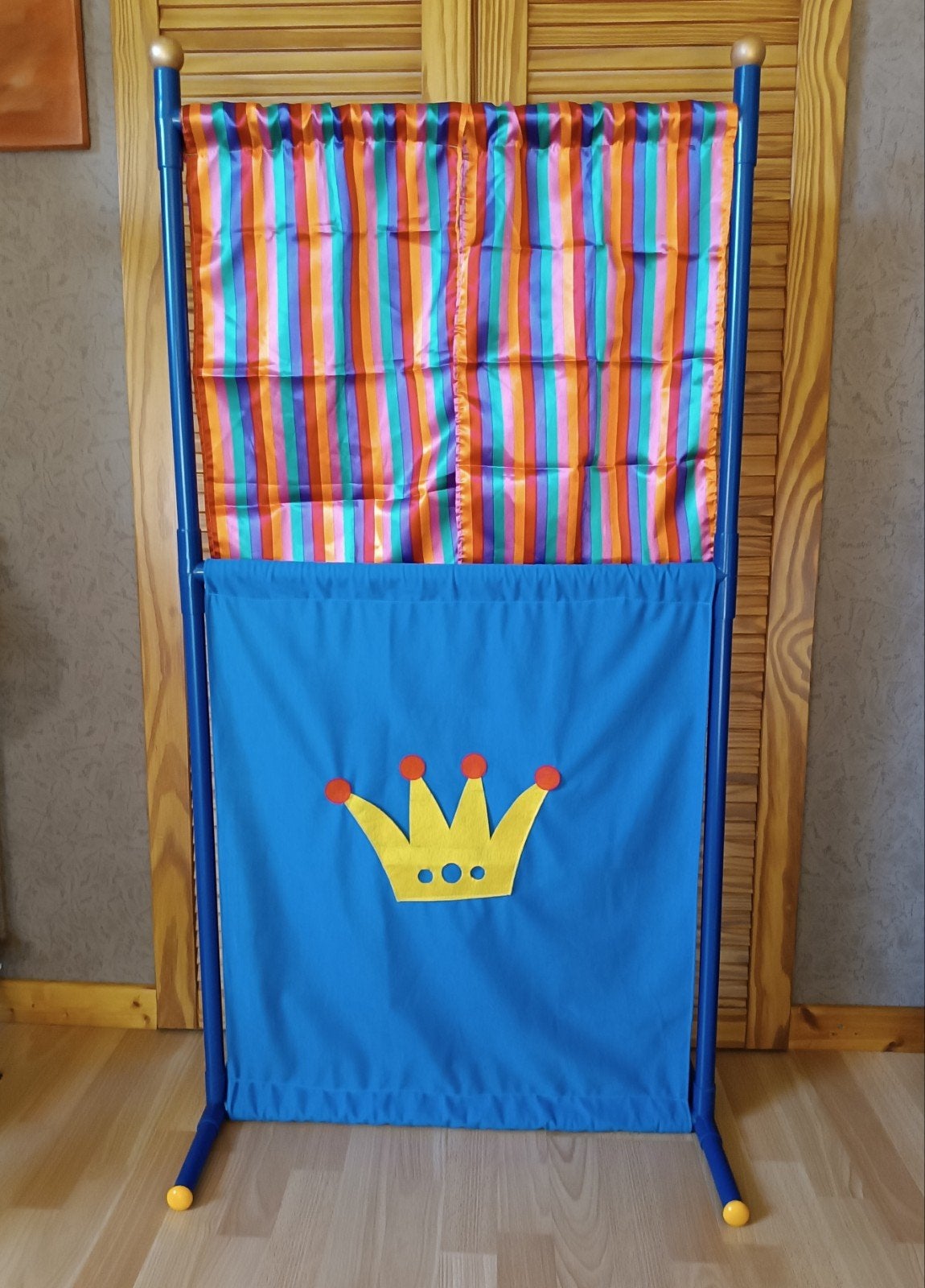 poppenkast / kamerscherm, Ophalen