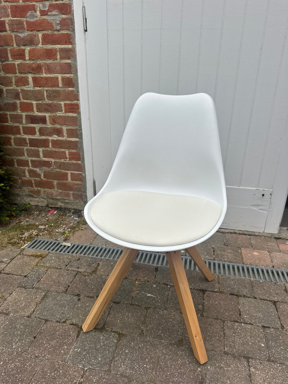 Witte stoel, Ophalen, Gebruikt, Wit, Eén
