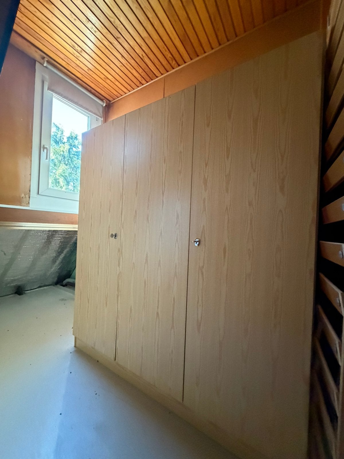Kledingkast, Huis en Inrichting, Slaapkamer | Complete slaapkamers, Ophalen of Verzenden, Zo goed als nieuw