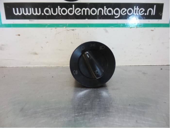Licht Schakelaar van een Volkswagen Golf (Golf 97-), Gebruikt, -, Volkswagen, -