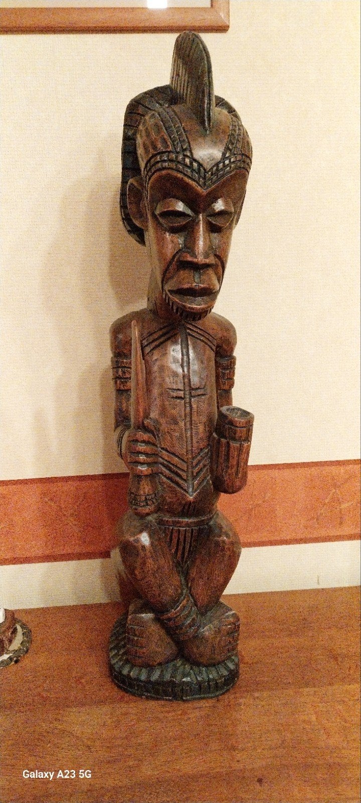 Groot vintage Afrikaans gesneden houten beeld - 73 cm, Ophalen, Gesneden, Hout