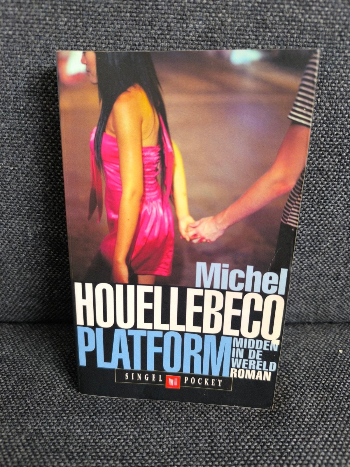 PLATFORM midden in de wereld (Michel Houellebecq), Ophalen, Zo goed als nieuw, Michel Houellebecq, Europa overig