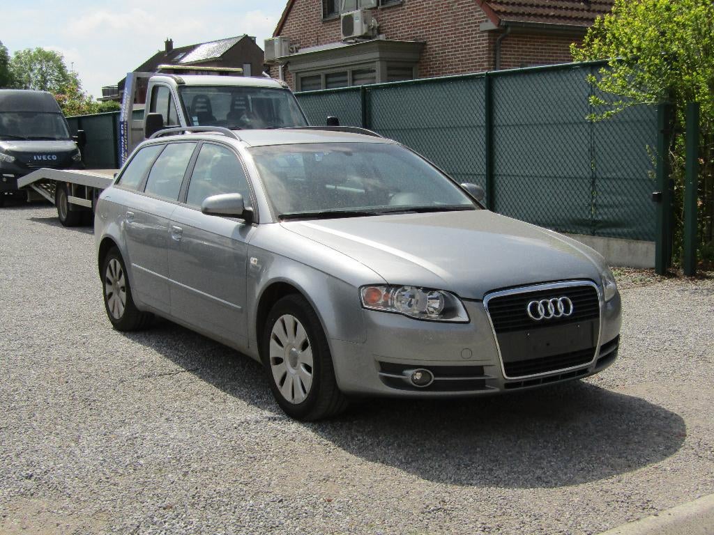 Audi A4 1.9 TDI, Autos, Argent ou Gris, Achat, Entreprise, Boîte manuelle
