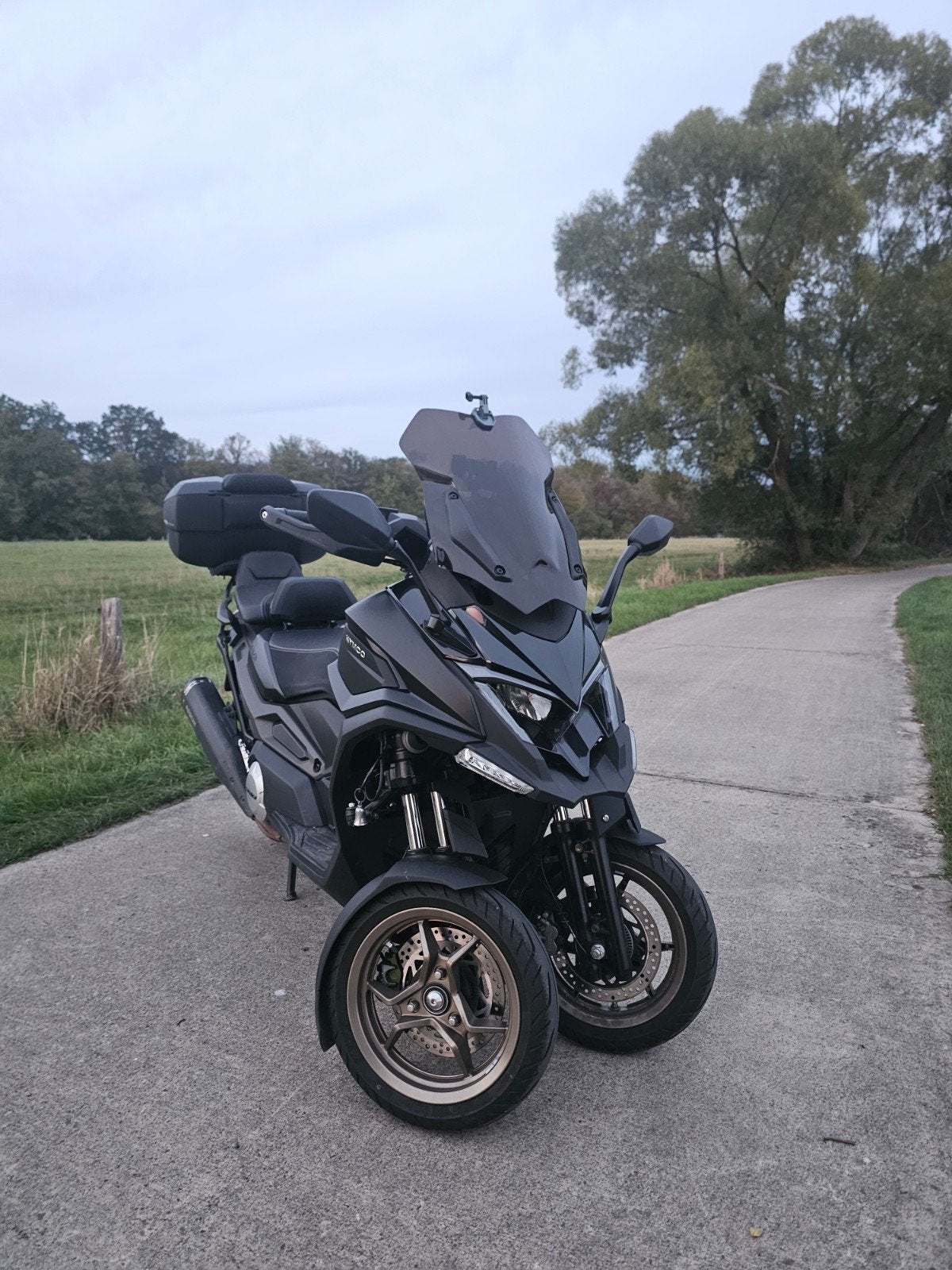 Kymco cv3, 550 cm³, Plus de 35 kW, 2 cylindres