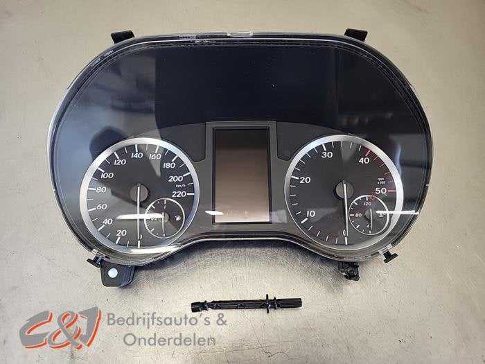 Compteur kilométrique KM d'un Mercedes Vito, Autos : Pièces & Accessoires, 3 mois de garantie, Utilisé, -, -