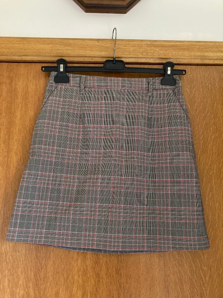 Bruin geruite rok, L = 44 cm rits achteraan Sora, maat 36, Enlèvement ou Envoi, Taille 36 (S), Comme neuf, Brun