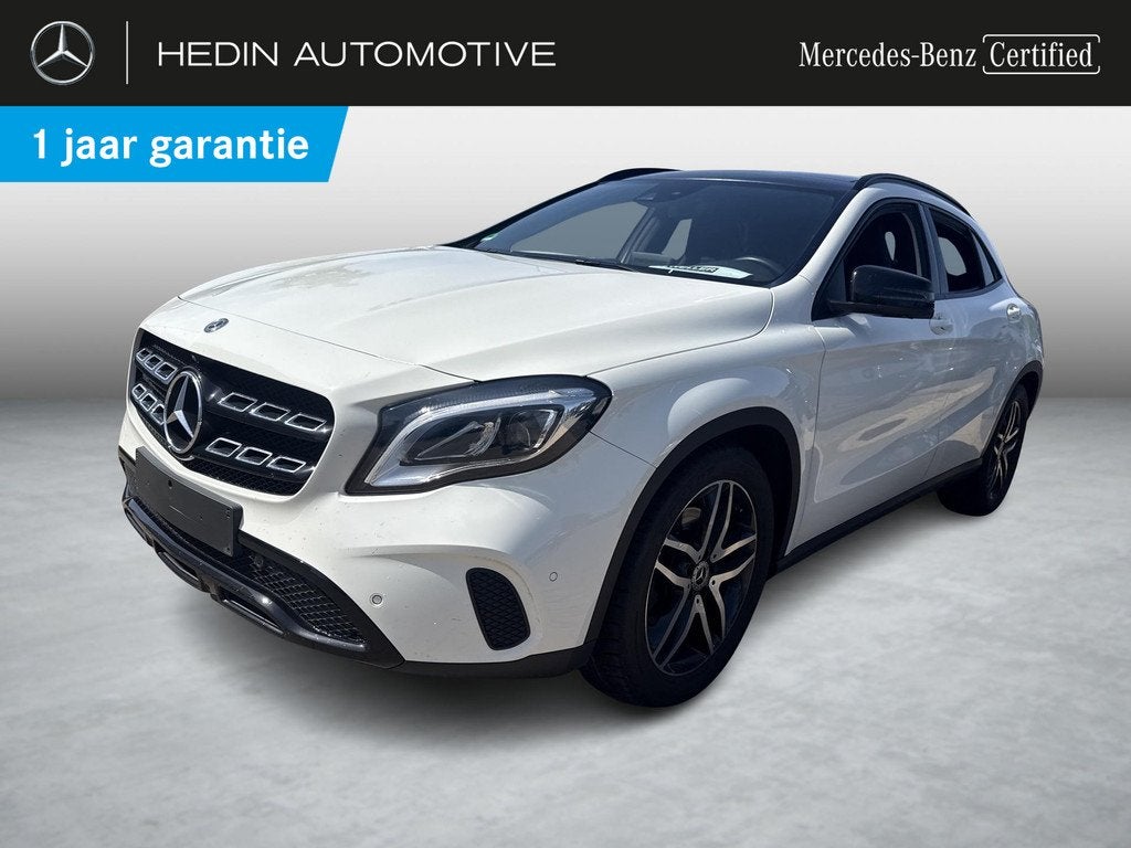 Mercedes-Benz GLA-Klasse 250 Urban line | Panoramisch Dak |, Auto's, Stof, 4 cilinders, Wit, Automatische klimaatregeling