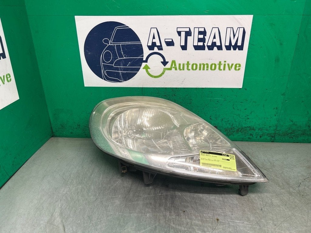 PHARE / OPTIQUE AVANT DROIT Trafic New (FL) (|93859830|), Autos : Pièces & Accessoires, Renault, Utilisé, Peter-Huppertz-Straße 5
51063  Köln, DE