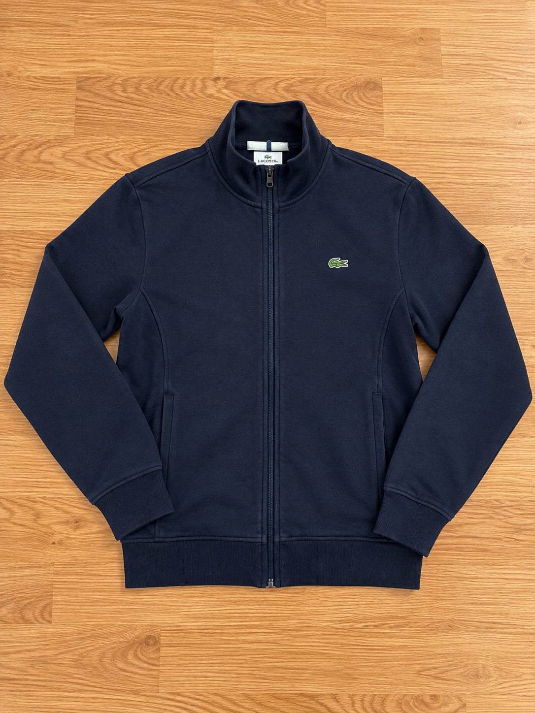 Lacoste Sport Full Zip Vest – Navy Blauw – Maat L, Enlèvement ou Envoi, Comme neuf, Taille 52/54 (L), Bleu