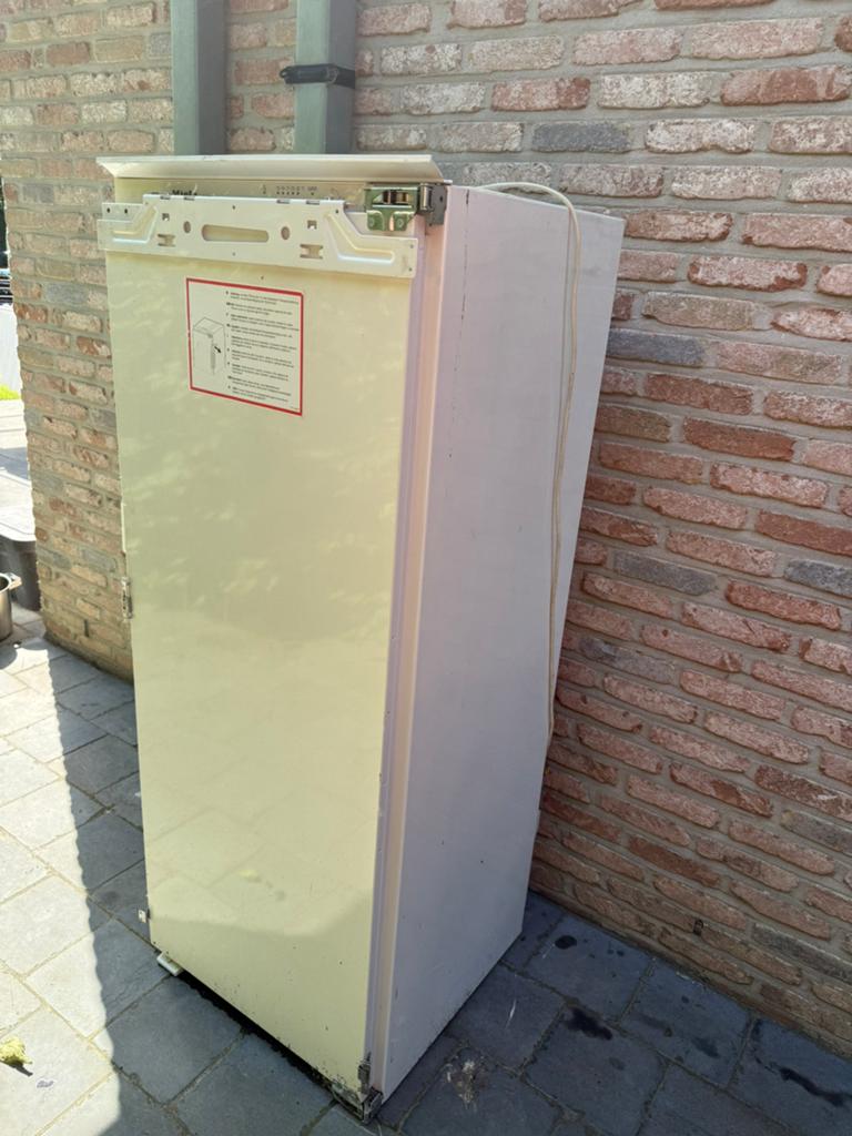 Inbouw diepvriezer Miele, Ophalen, Zo goed als nieuw, Inbouw, Miele