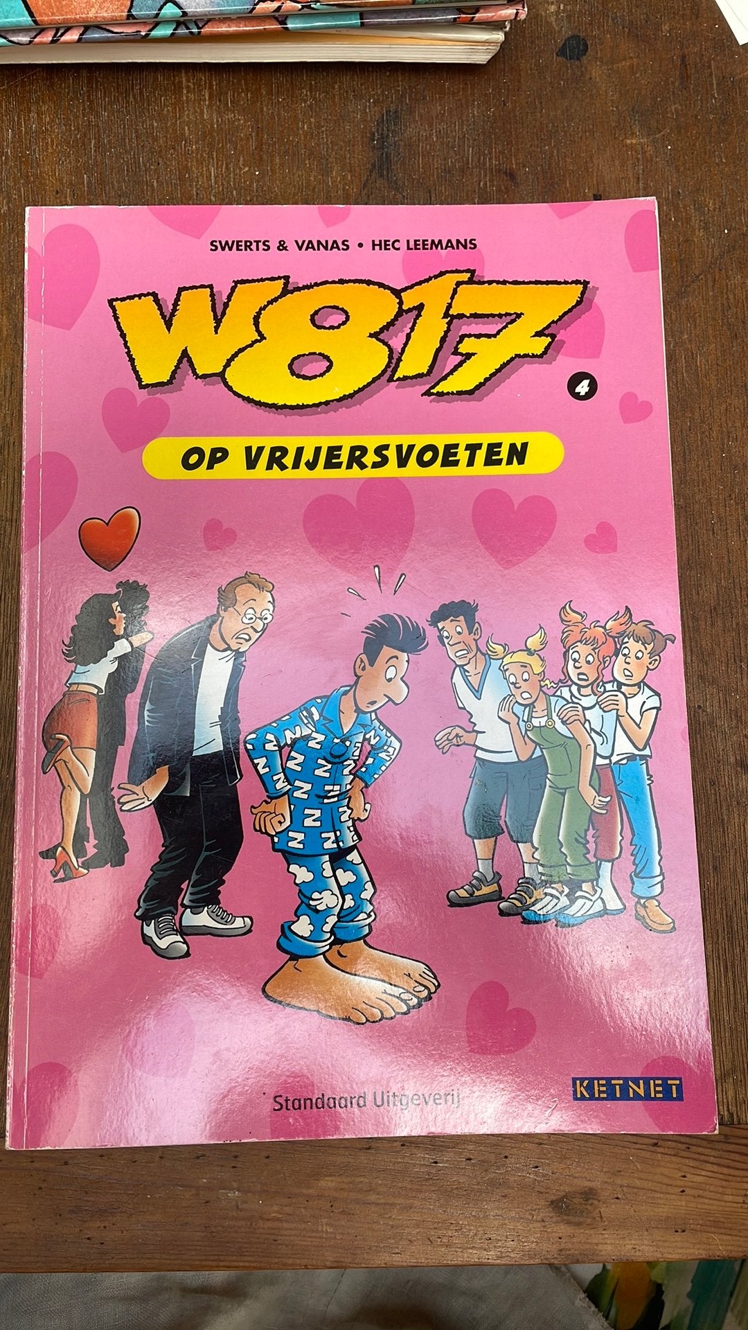W817, Eén stripboek, Ophalen of Verzenden, Gelezen