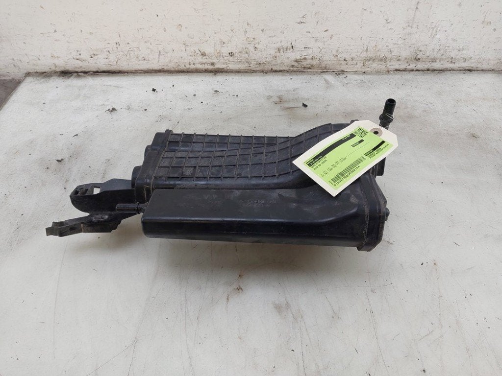 FILTRE A CHARBON Audi SQ2 (GAB / GAG) (|5WA201801|5Q0196D|), Auto-Union-Straße  1,
85057  Ingolstadt, DE, Info@audi.de, Audi, Utilisé