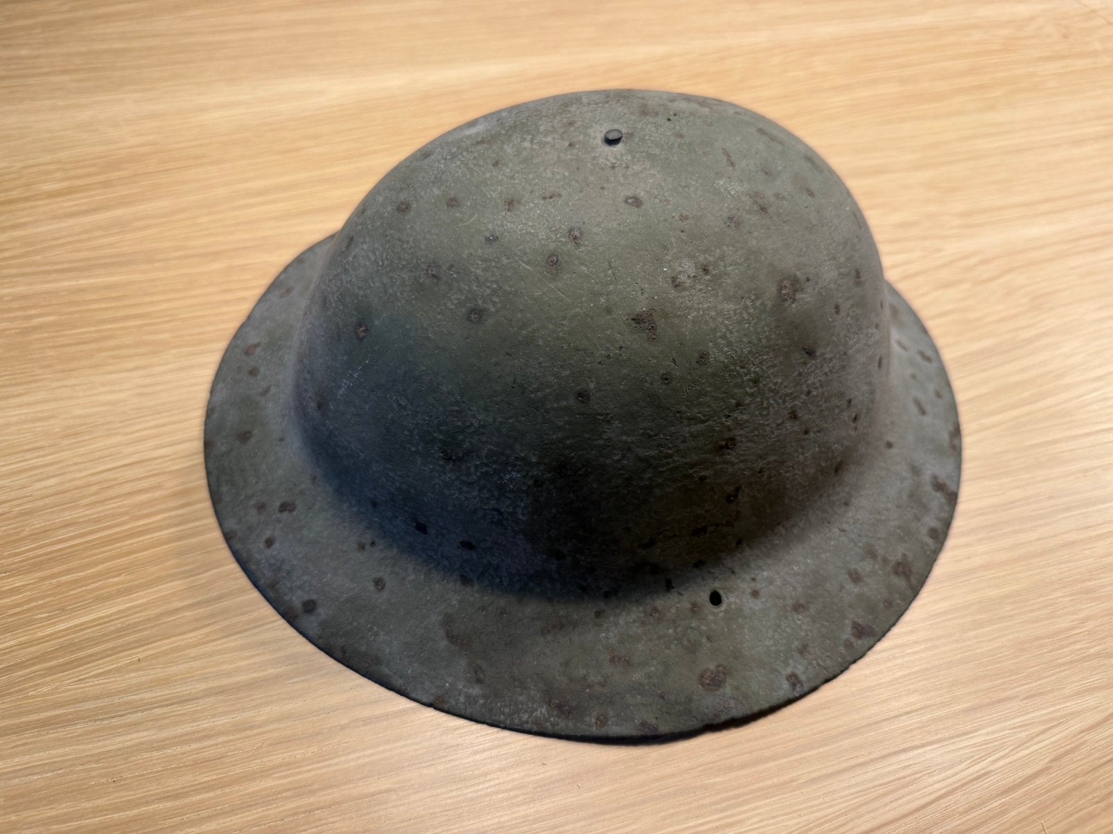 Casque Brodie britannique de ww1, 1er modèle rimless 1915, Collections, Enlèvement ou Envoi
