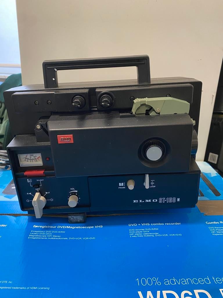 Projecteur Super 8 Elmo ST-160 M, Collections, Enlèvement, Projecteur