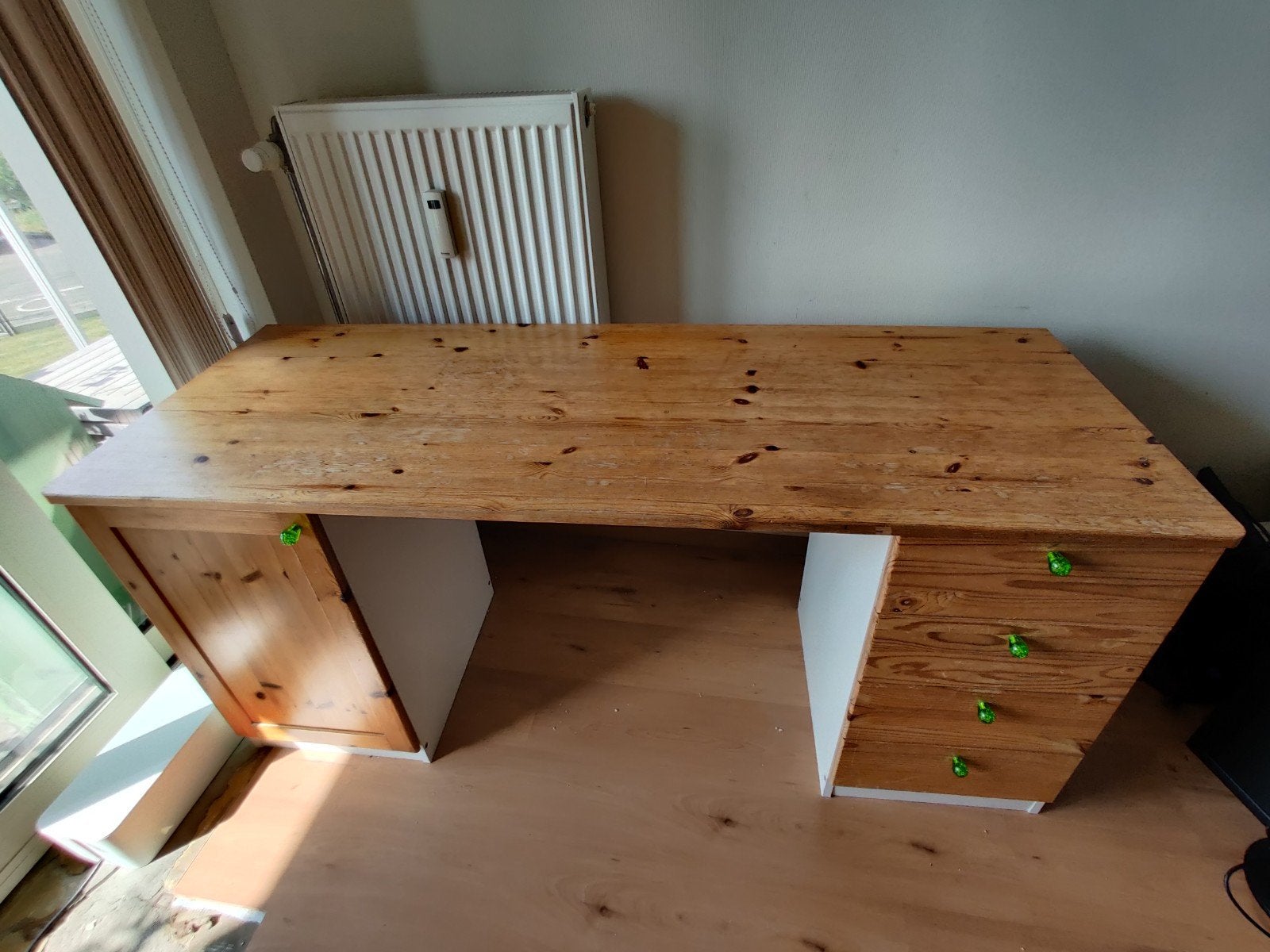 Stevig bureau, Ophalen, Met lades, 160 cm, Gebruikt