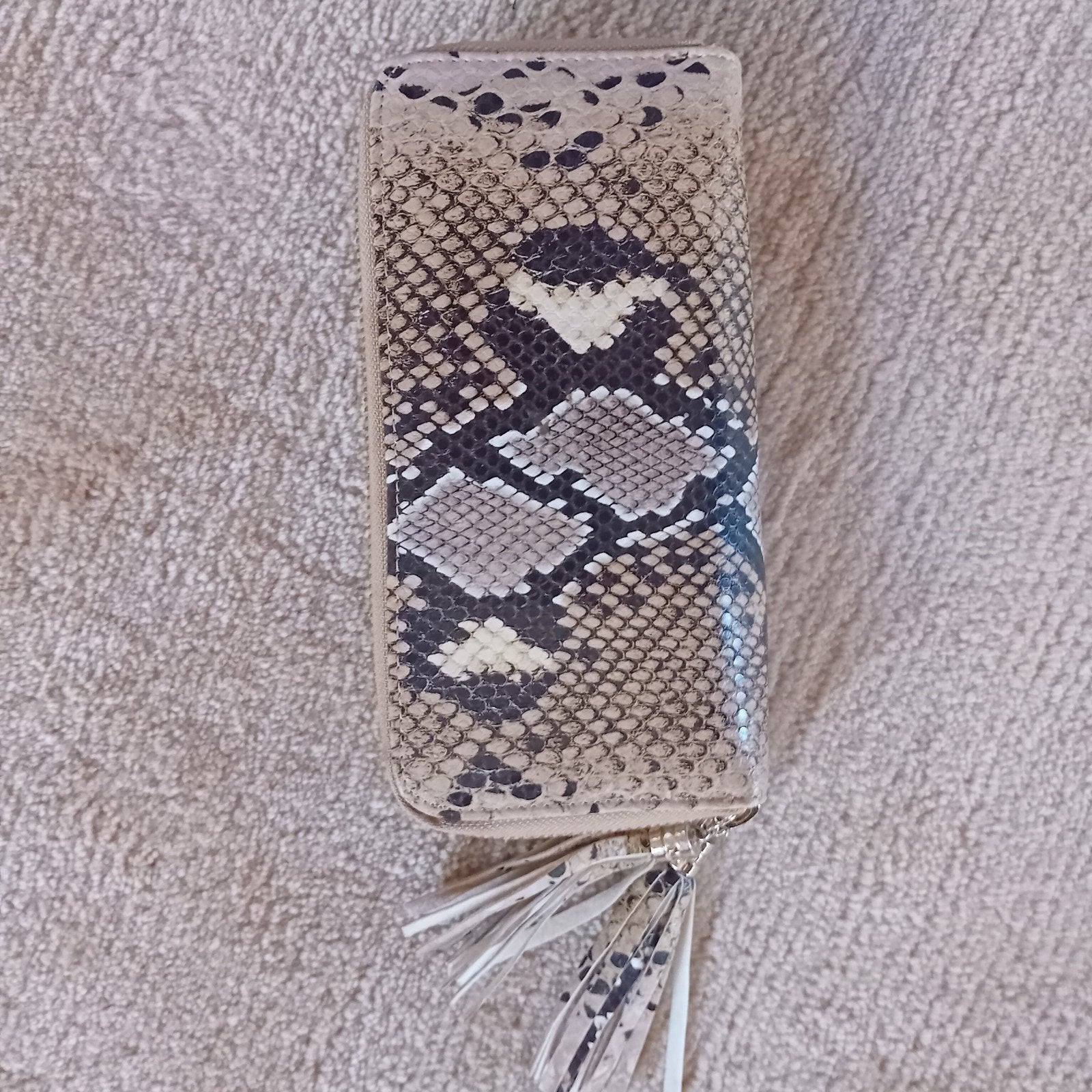 Leder dames portefeuille, Ophalen