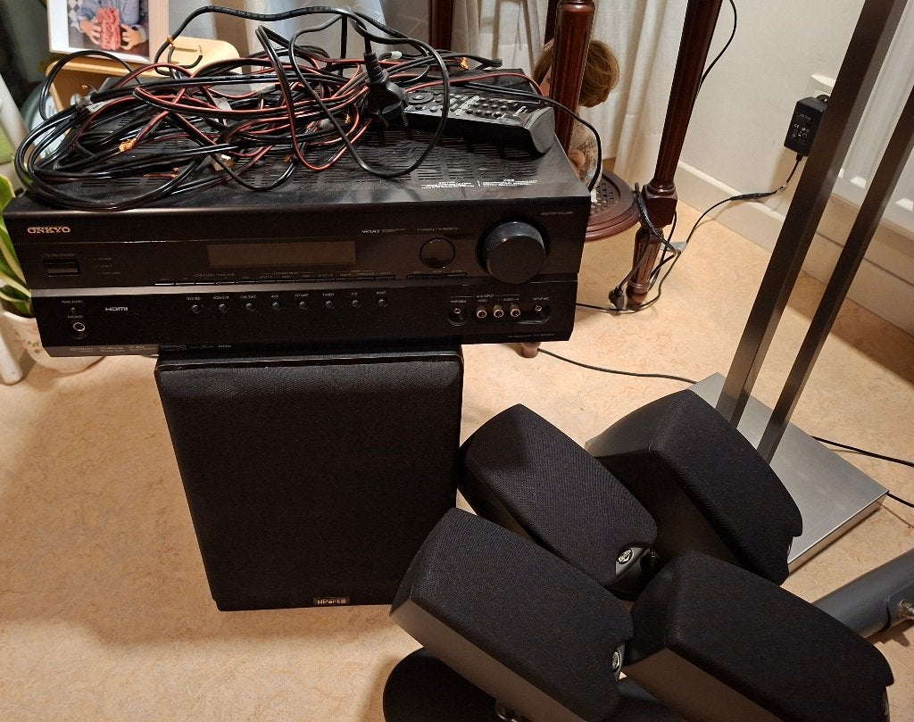 ONKYO  TX-SR507, receiver, 4 kleine boxen en 1 grote ....., Enlèvement, Utilisé, Onkyo