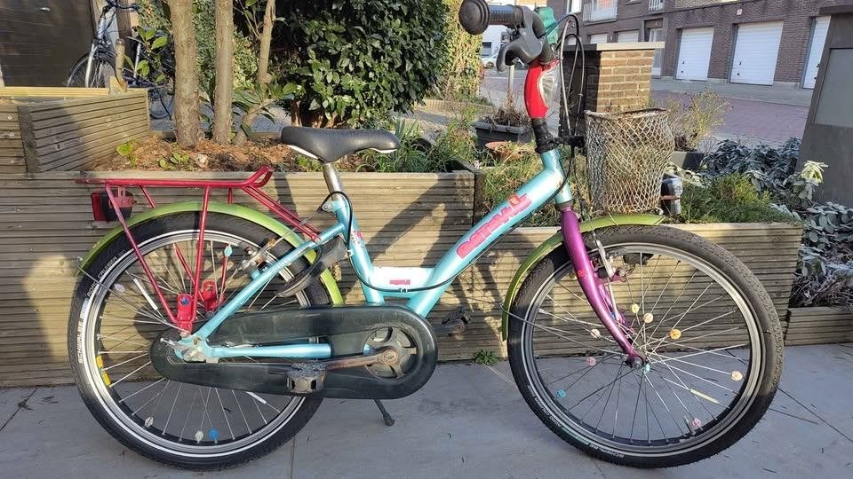 Leuke kinderfiets Batavus - 20 inch, Fietsen en Brommers, Fietsen | Kinderfietsjes, Ophalen, Terugtraprem, BATAVUS, 16 tot 20 inch