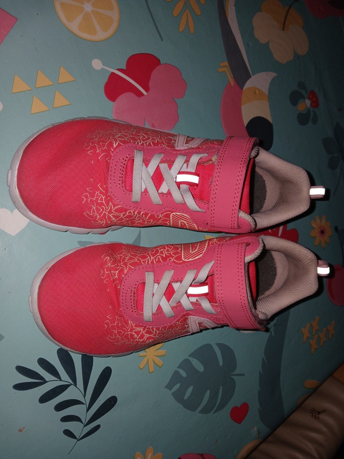 sportschoenen maat 35, Ophalen, Meisje, Sportschoenen, Zo goed als nieuw