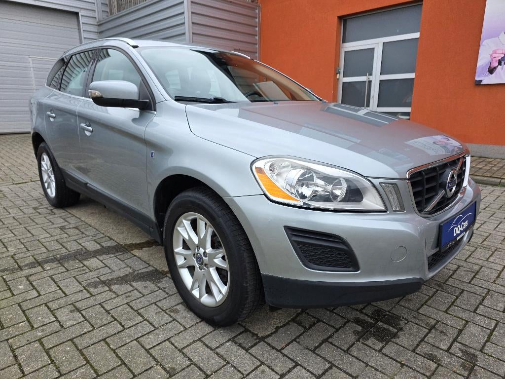 Volvo XC60 - 2.0 D - 163 ch - Automatique, Achat, Entreprise, Carnet d'entretien, Noir