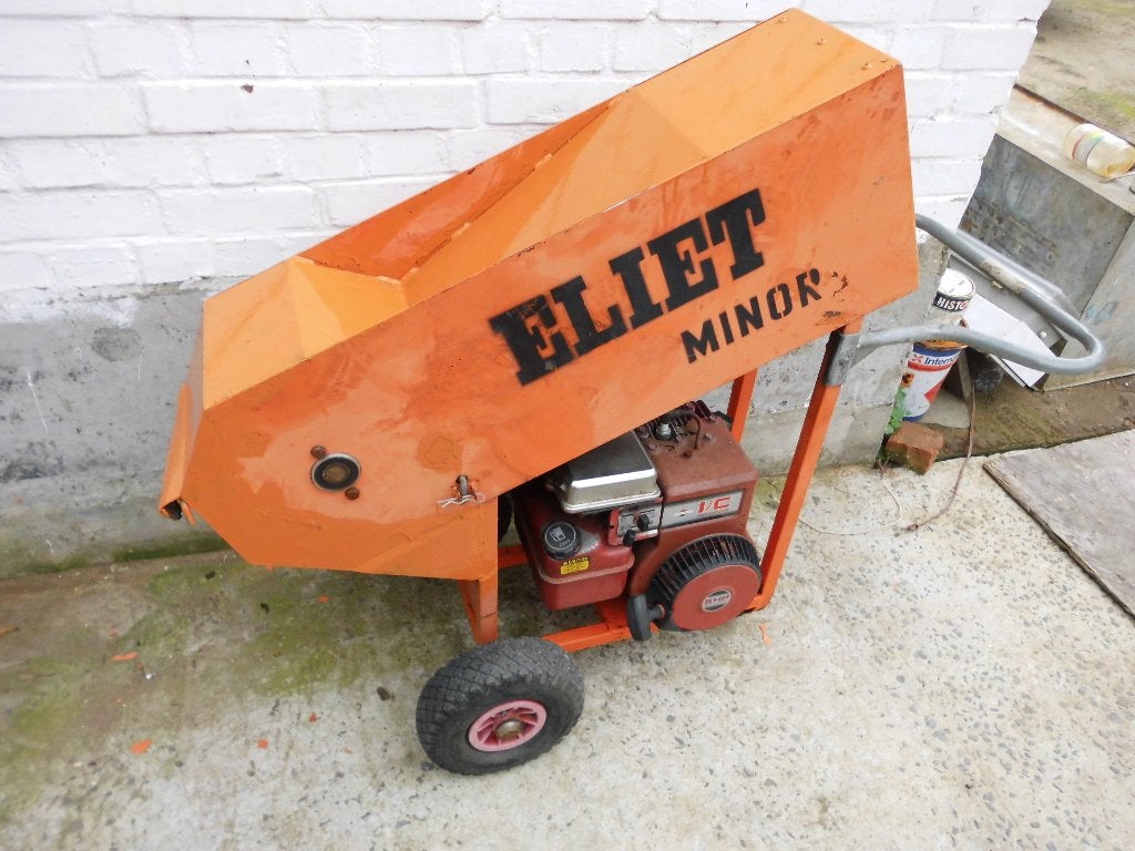 Hakselaar ELIET MINOR - Professionele kwaliteit voor uw tuin, Ophalen, Gebruikt, Benzine, Eliet