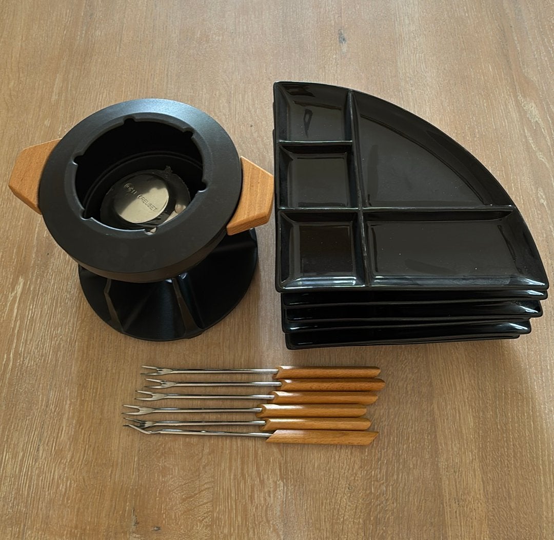 Set à fondue noir et bois Le Creuset avec accessoires, Electroménager, Fondue, Enlèvement, Neuf, Service à fondue