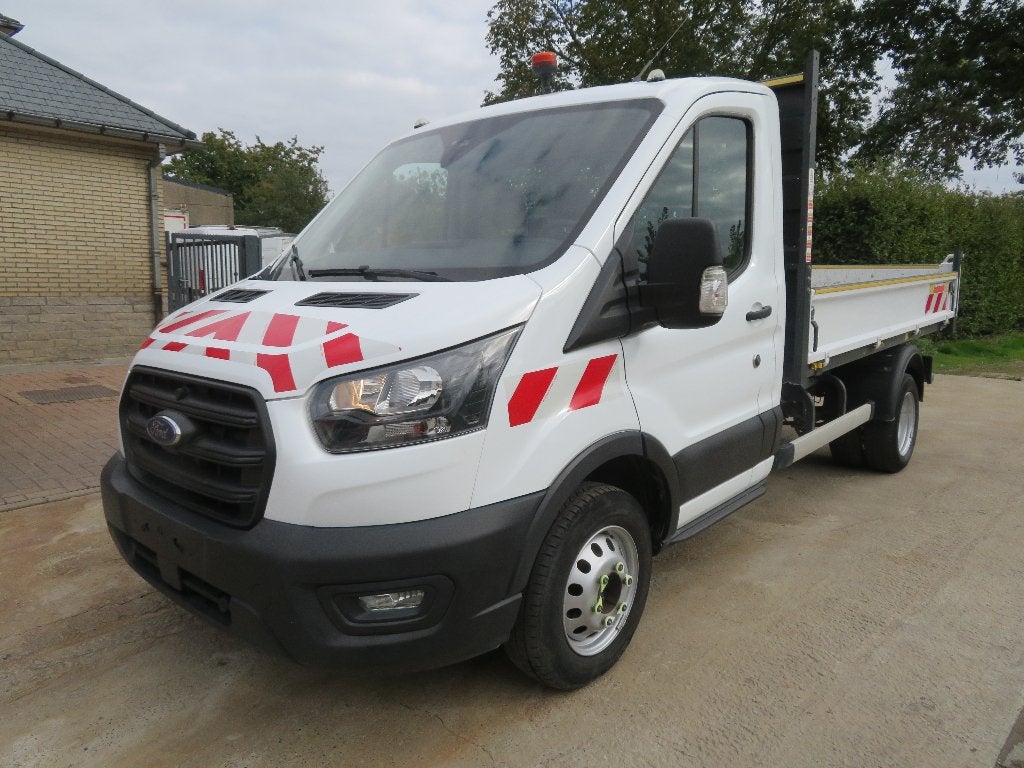 Ford Transit 2.0TDCi Kipper - 24.500km - 2024 - €6d, 1995 cc, 4 cilinders, Wit, Bedrijf