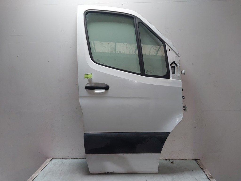 PORTE DROITE Sprinter 3,5t (907.6 / 910.6) (|A9107203100|), Dhr. J. Ham, Mercedes-Benz, Administratie@autoham.nl, Droite