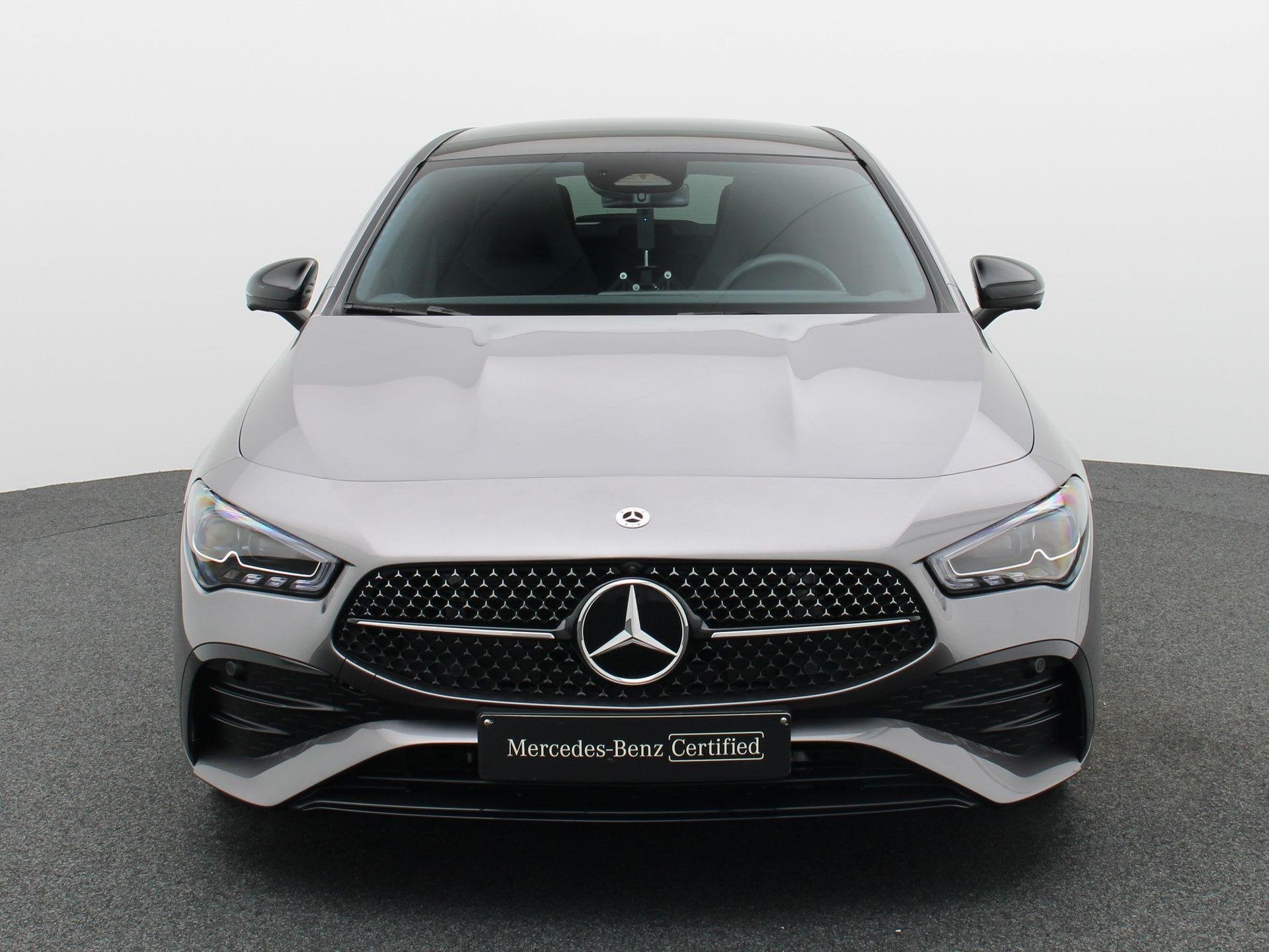 Mercedes-Benz CLA 180 Star Edition Shooting Brake + AMG + PA, Auto's, CLA, Stof, Gebruikt, Zwart