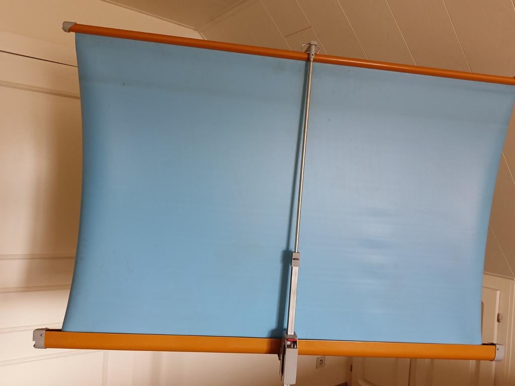 Projectoren, Enlèvement