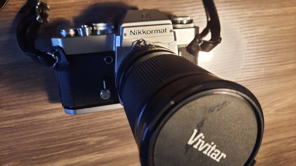 Nikon - Nikkormat met Vivitar lens 28-85, Audio, Tv en Foto, Ophalen of Verzenden, Gebruikt, Spiegelreflex, Nikon