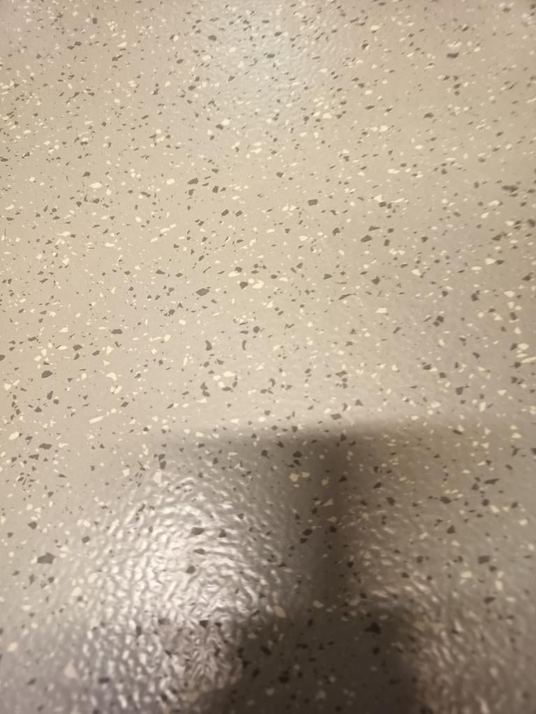 Linoleum 2 lappen om een trap te bekleden, Enlèvement