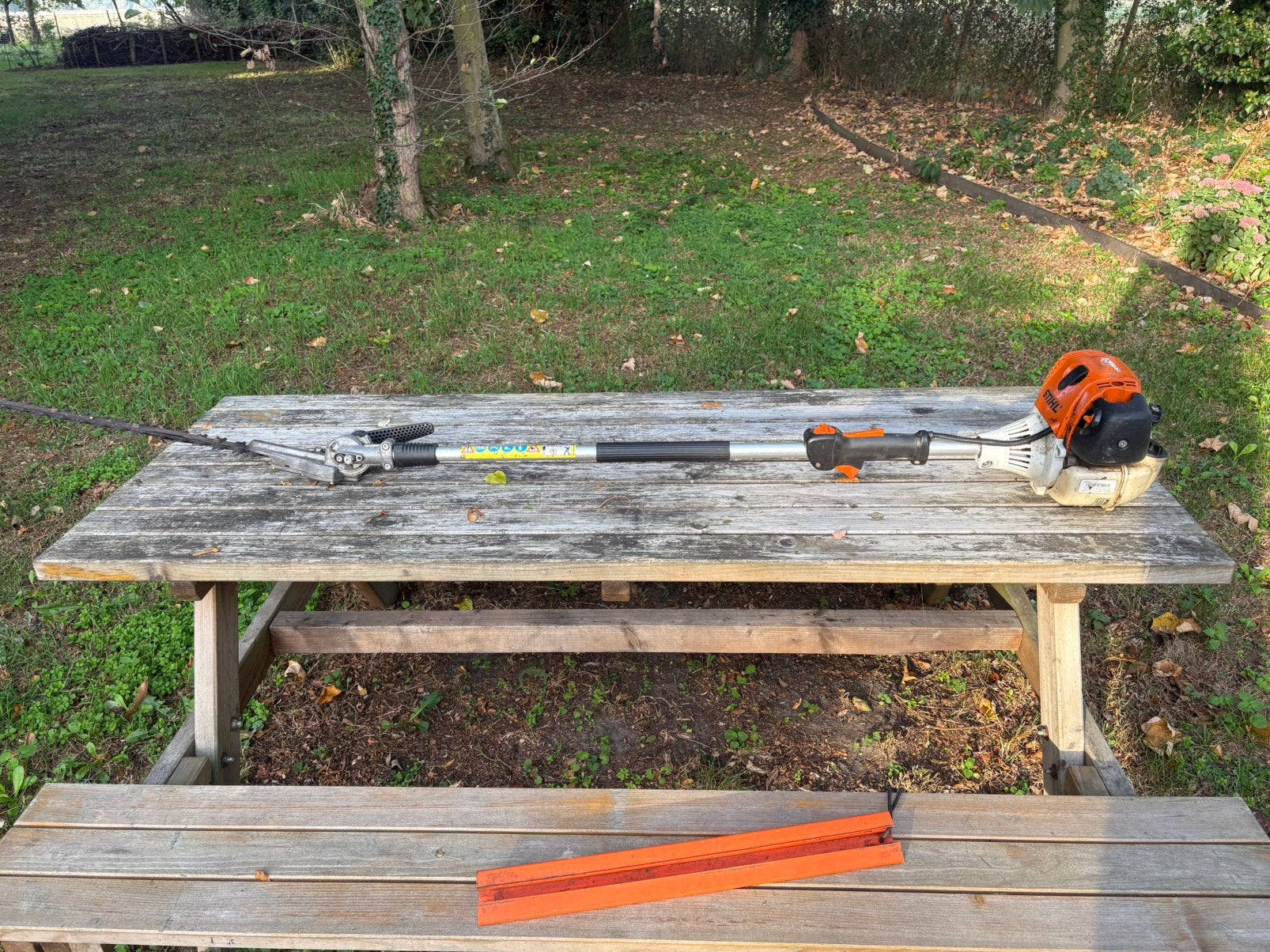 Stihl HL 100 k heggeschaar op stok, Ophalen, Gebruikt, Benzine