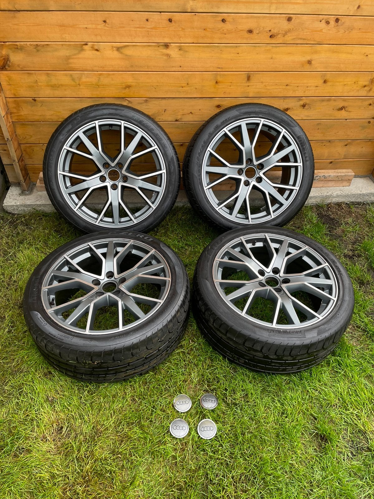 Jantes de 19 pouces 5x112 avec pneus Pirelli/Audi 255/40/19, Enlèvement, Comme neuf