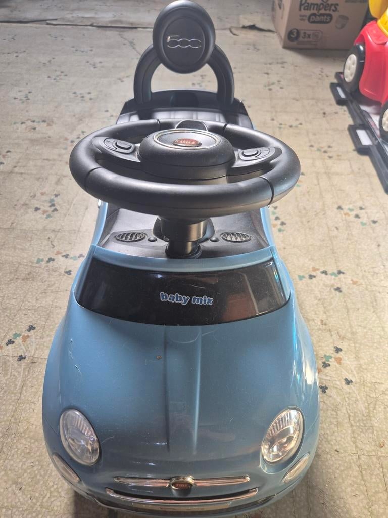 Petite voiture  Fiat, Ophalen