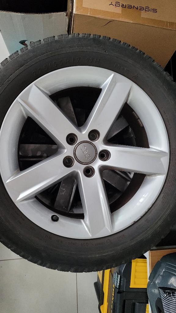 Audi-velgen met Dunlop 225/55/R17 winterbanden, Auto-onderdelen, Banden en Velgen, Ophalen, Gebruikt, Banden en Velgen, 17 inch