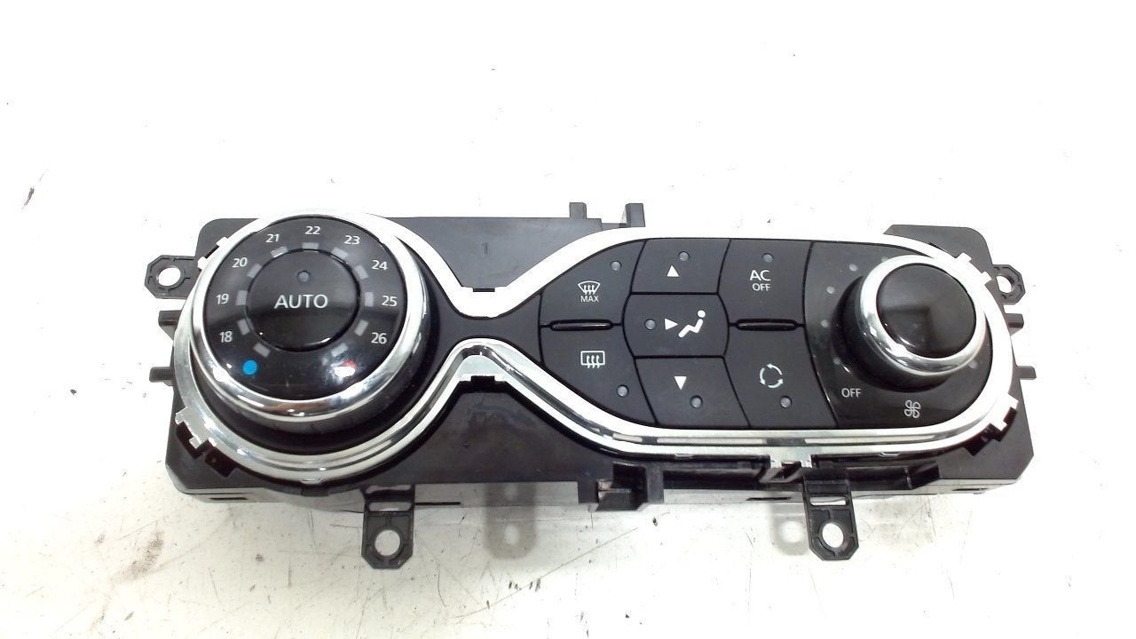 Bedieningspaneel kachel Renault Clio, Autos : Pièces & Accessoires, Onderdelen@venauto.nl, Van der Ven Autorecycling B.V., Ettenseweg 76, 4706 PB Roosendaal, The Netherlands