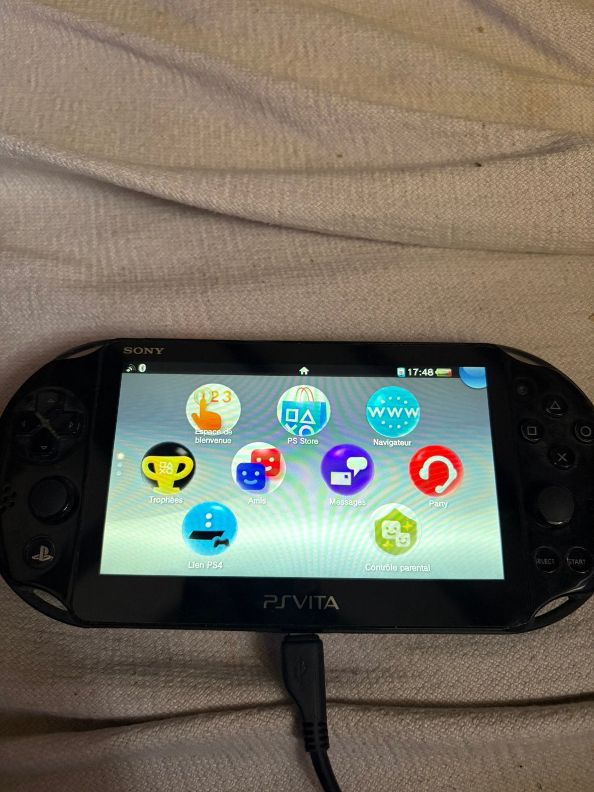PS Vita origineel, Games en Spelcomputers, Verzenden, Zo goed als nieuw, Zwart, Met games