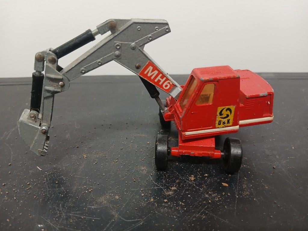Miniatuur hydraulische schop van Matchbox, Ophalen of Verzenden, Gebruikt, Tractor of Landbouw, Matchbox