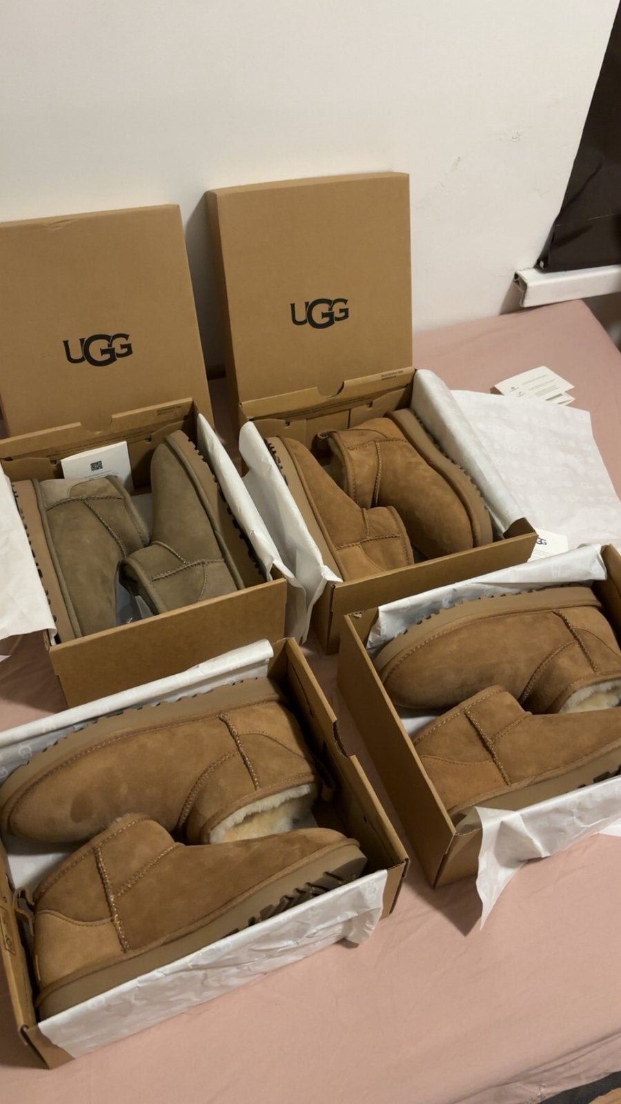 UGG's TE KOOP (4 STUKS), Kleding | Dames, Schoenen, Ophalen, Bruin, Snowboots, Nieuw