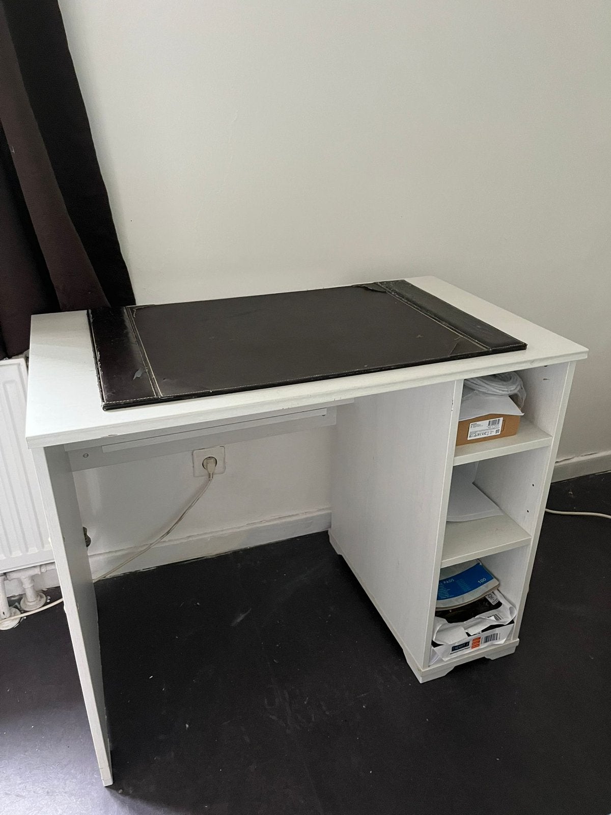 Bureau + stoel te koop, Ophalen, Zo goed als nieuw, Schoolbureau