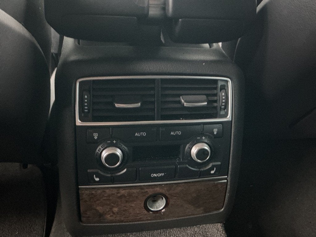 PANNEAU DE COMMANDE CHAUFFAGE CLIMATISATION Audi A8 (D3), Autos : Pièces & Accessoires, Auto-Union-Straße  1,
85057  Ingolstadt, DE